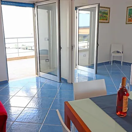 Casa Azzurra A Torre Dell'orso 6 Posti