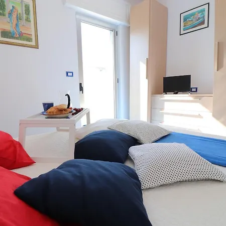 Apartment Casa Azzurra A Torre Dell'orso 6 Posti Melendugno