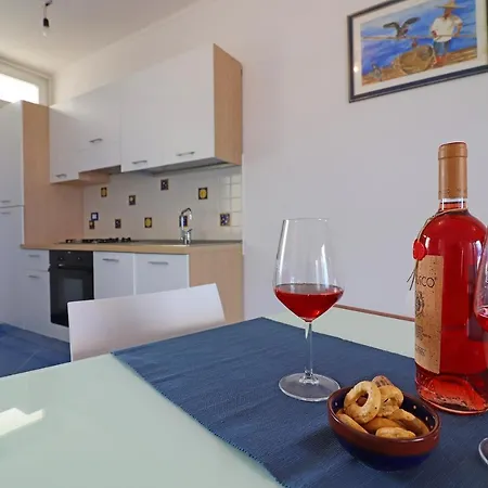 Apartment Casa Azzurra A Torre Dell'orso 6 Posti *