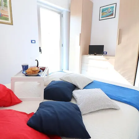 Apartment Casa Azzurra A Torre Dell'orso 6 Posti *
