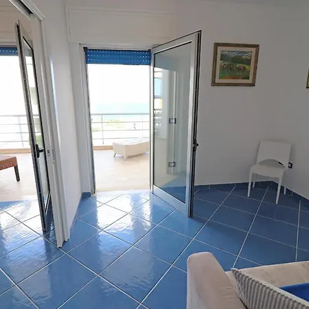 Casa Azzurra A Torre Dell'orso 6 Posti Апартаменты